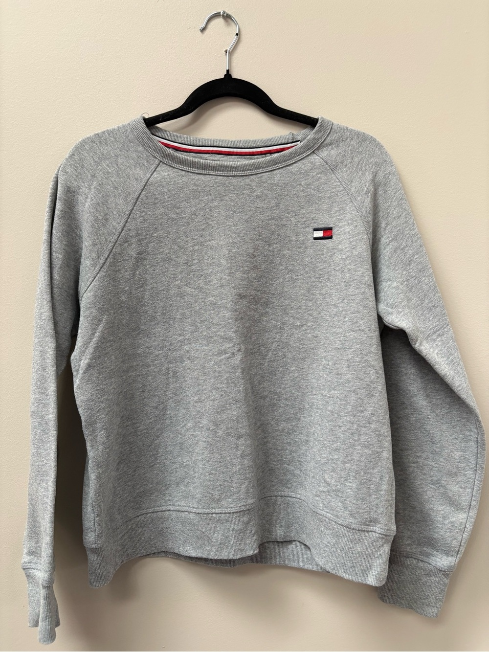 Tommy Hilfiger Grey Crewneck Sweatshirt with Logo